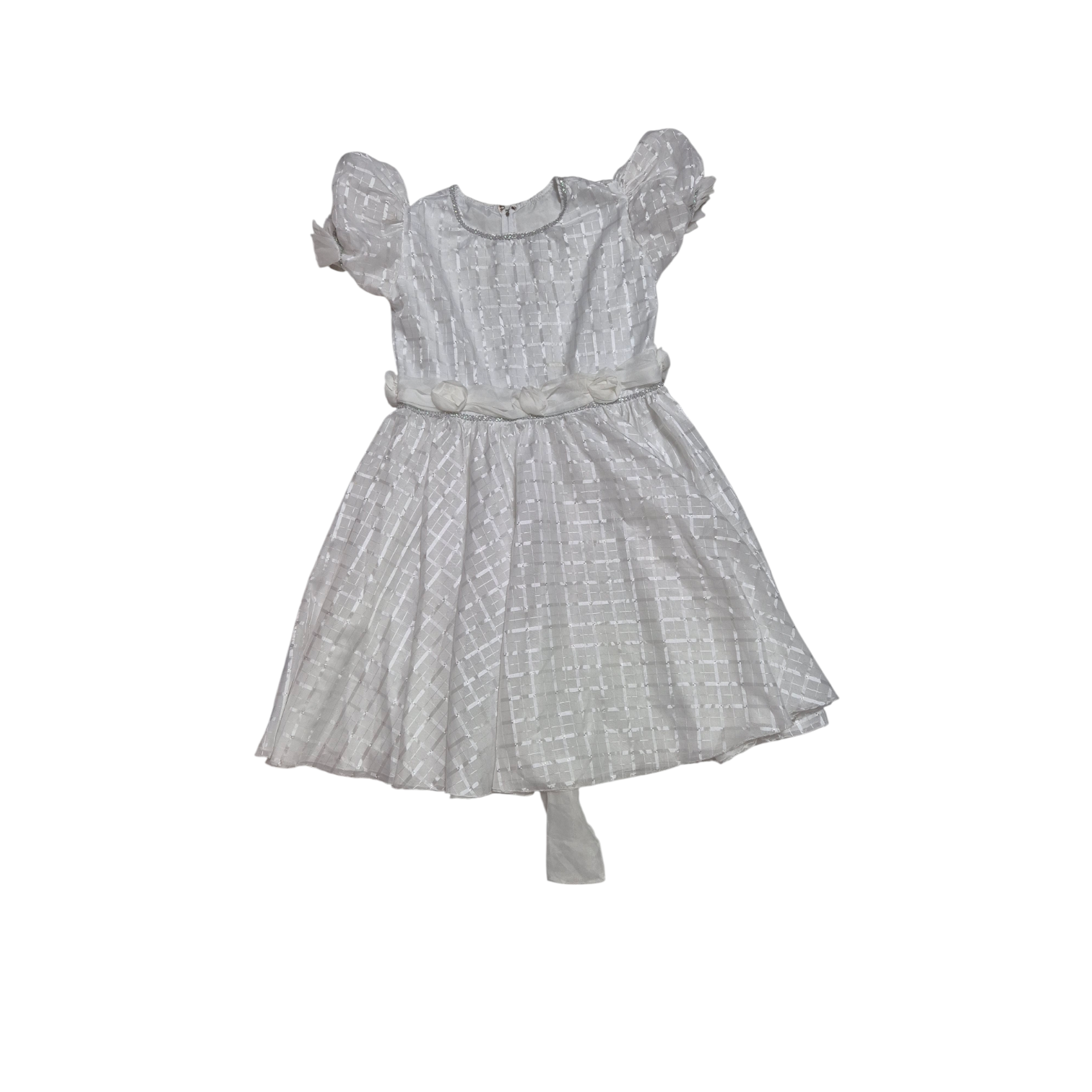 Vestido branco texturizado com cinto